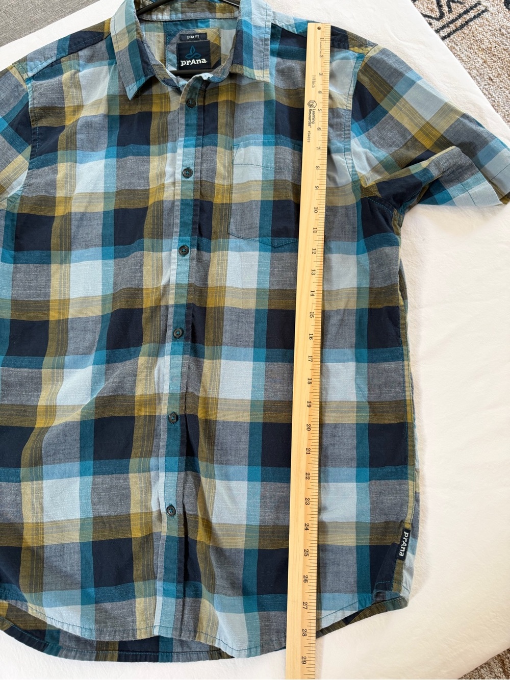Prana Men's Slim Fit Botton Down - Size Large - Picture 5 of 6
